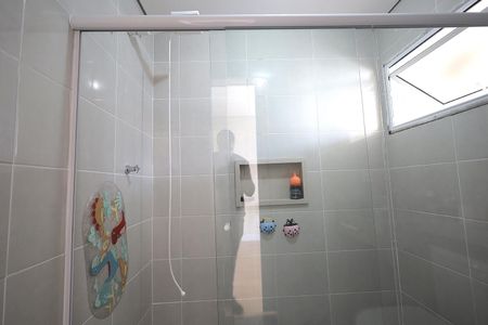 Casa à venda com 270m², 4 quartos e 2 vagas Casa à venda com 270m², 4 quartos e 2 vagasBanheiro 3