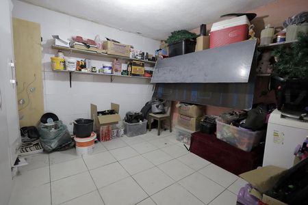 Casa à venda com 270m², 4 quartos e 2 vagas Casa à venda com 270m², 4 quartos e 2 vagasEdicula