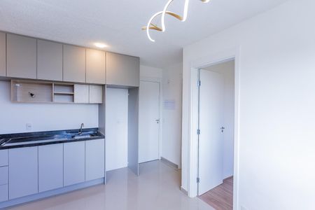 Apartamento para alugar com 32m², 2 quartos e sem vagaSala, cozinha e área de serviço
