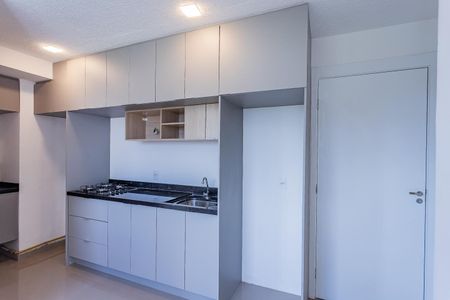 Apartamento para alugar com 32m², 2 quartos e sem vagaSala, cozinha e área de serviço