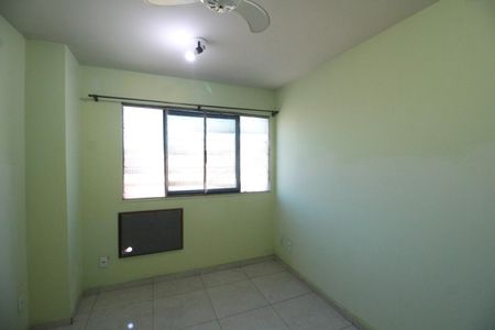 Quarto 1 de apartamento para alugar com 2 quartos, 75m² em Jacutinga, Mesquita