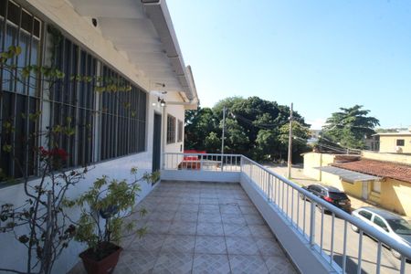 Apartamento para alugar com 75m², 2 quartos e 1 vagaVaranda