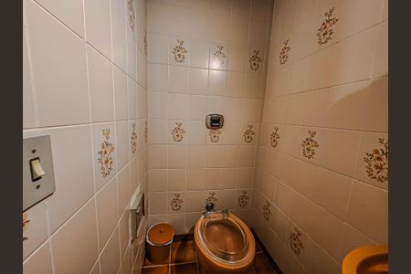 Apartamento para alugar com 74m², 2 quartos e 1 vagaBanheiro