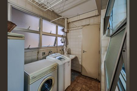 Apartamento para alugar com 74m², 2 quartos e 1 vagaÁrea de Serviço