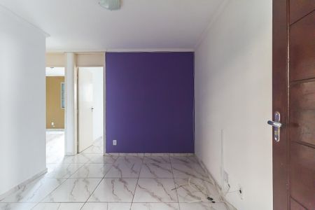 Sala de apartamento para alugar com 2 quartos, 42m² em Vila Perracini, Poá
