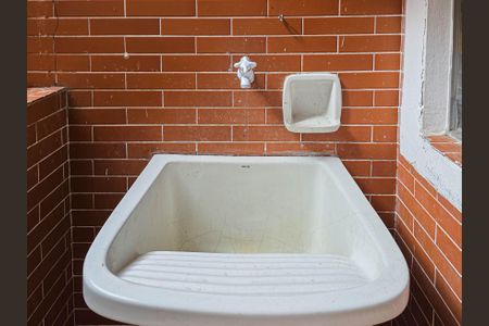 Apartamento para alugar com 76m², 2 quartos e 1 vagaÁrea de Serviço