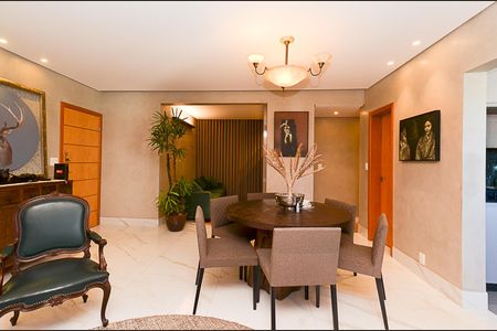 Apartamento à venda com 135m², 3 quartos e 2 vagas Apartamento à venda com 135m², 3 quartos e 2 vagasSala Ambientes