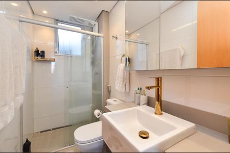 Apartamento à venda com 135m², 3 quartos e 2 vagas Apartamento à venda com 135m², 3 quartos e 2 vagasBanheiro Suíte