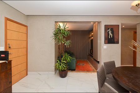 Apartamento à venda com 135m², 3 quartos e 2 vagas Apartamento à venda com 135m², 3 quartos e 2 vagasSala Ambientes