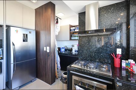 Apartamento à venda com 135m², 3 quartos e 2 vagas Apartamento à venda com 135m², 3 quartos e 2 vagasCozinha
