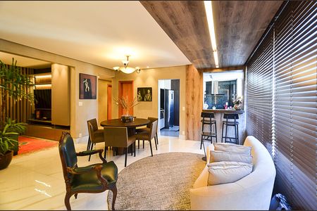 Apartamento à venda com 135m², 3 quartos e 2 vagas Apartamento à venda com 135m², 3 quartos e 2 vagasSala Ambientes
