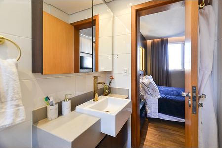 Apartamento à venda com 135m², 3 quartos e 2 vagas Apartamento à venda com 135m², 3 quartos e 2 vagasBanheiro Suíte