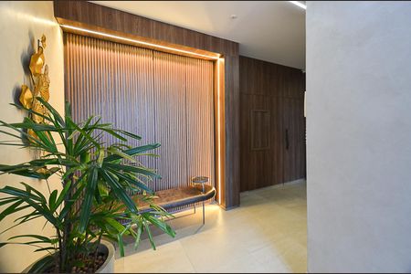 Apartamento à venda com 135m², 3 quartos e 2 vagas Apartamento à venda com 135m², 3 quartos e 2 vagasHall de entrada