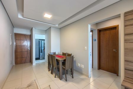 Apartamento para alugar com 83m², 3 quartos e 2 vagas Apartamento para alugar com 83m², 3 quartos e 2 vagasSala
