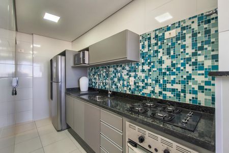 Apartamento para alugar com 83m², 3 quartos e 2 vagas Apartamento para alugar com 83m², 3 quartos e 2 vagasCozinha