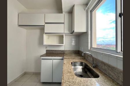 Apartamento para alugar com 69m², 2 quartos e 1 vagaCozinha