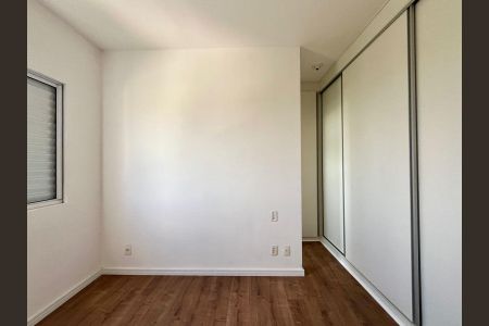 Apartamento para alugar com 69m², 2 quartos e 1 vagaSuíte