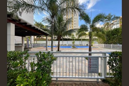 Apartamento para alugar com 69m², 2 quartos e 1 vagaÁrea comum - Piscina
