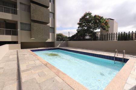 Apartamento para alugar com 90m², 1 quarto e 1 vagaÁrea comum - Piscina