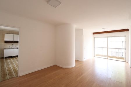 Apartamento para alugar com 90m², 1 quarto e 1 vagaSala