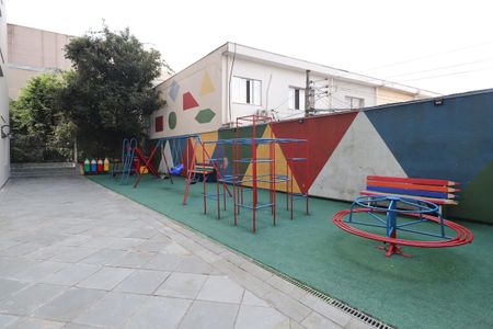 Apartamento para alugar com 90m², 1 quarto e 1 vagaÁrea comum - Playground