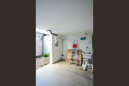 Casa de condomínio para alugar com 107m², 2 quartos e 2 vagasÁrea de Serviço 