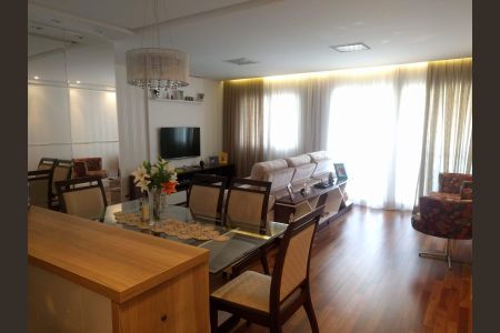 Apartamento à venda com 91m², 2 quartos e 2 vagas Apartamento à venda com 91m², 2 quartos e 2 vagasSala de Jantar