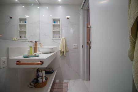 Apartamento para alugar com 78m², 2 quartos e 1 vagaBanheiro