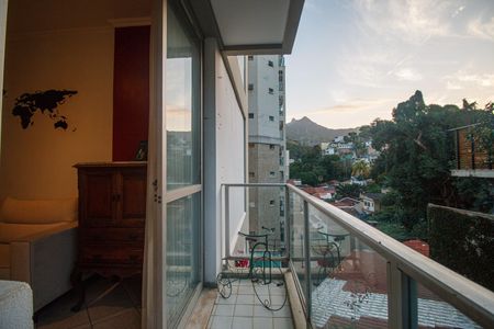 Sala Varanda de apartamento para alugar com 2 quartos, 78m² em Tijuca, Rio de Janeiro