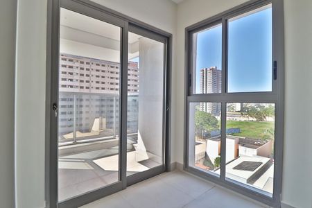 Sala de apartamento para alugar com 2 quartos, 77m² em Patrimônio, Uberlândia