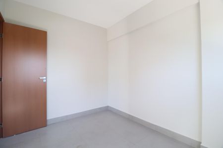 Apartamento para alugar com 77m², 2 quartos e 2 vagasQuarto 1 - Suíte