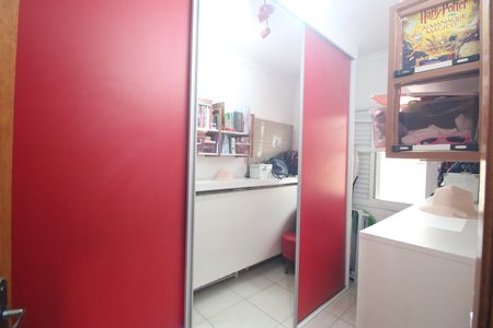 Casa de condomínio à venda com 70m², 3 quartos e 2 vagasQuarto 2
