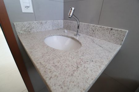 Apartamento para alugar com 87m², 3 quartos e 2 vagasBanheiro Social
