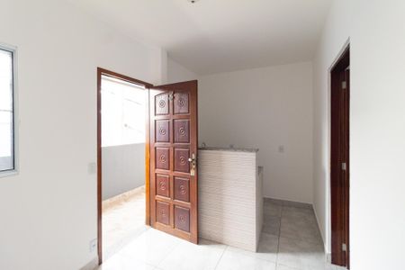Sala de apartamento para alugar com 1 quarto, 35m² em Jardim Sao Pedro, Carapicuíba