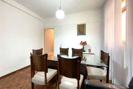 Apartamento à venda com 124m², 3 quartos e 1 vagaSala de jantar