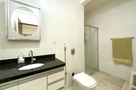 Apartamento à venda com 124m², 3 quartos e 1 vagaBanheiro da Suíte 1
