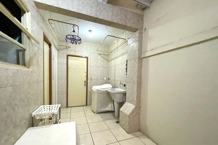 Apartamento à venda com 124m², 3 quartos e 1 vagaÁrea de Serviço