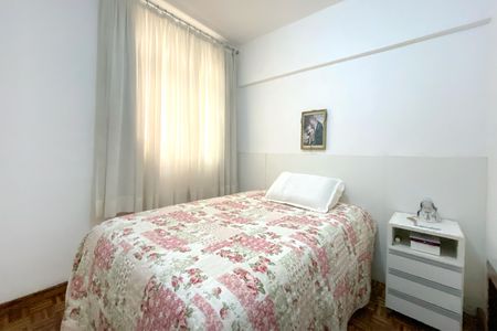Apartamento à venda com 124m², 3 quartos e 1 vagaQuarto 2