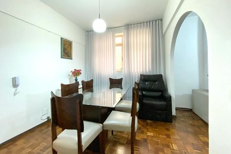 Apartamento à venda com 124m², 3 quartos e 1 vagaSala de jantar
