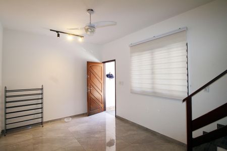 Sala de casa à venda com 2 quartos, 78m² em Irajá, Rio de Janeiro
