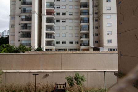 Apartamento para alugar com 68m², 2 quartos e 1 vagaVista - Quarto Suíte