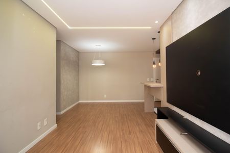 Apartamento para alugar com 68m², 2 quartos e 1 vagaSala
