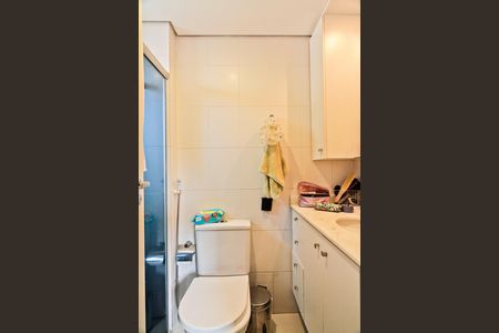 Apartamento à venda com 92m², 3 quartos e 2 vagas Apartamento à venda com 92m², 3 quartos e 2 vagasBanheiro da Suíte