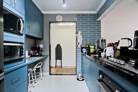 Apartamento à venda com 92m², 3 quartos e 2 vagas Apartamento à venda com 92m², 3 quartos e 2 vagasCozinha