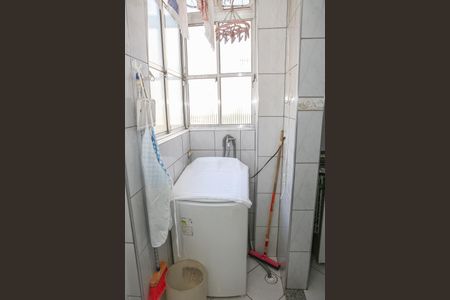 Apartamento para alugar com 70m², 2 quartos e sem vagaÁrea de Serviço