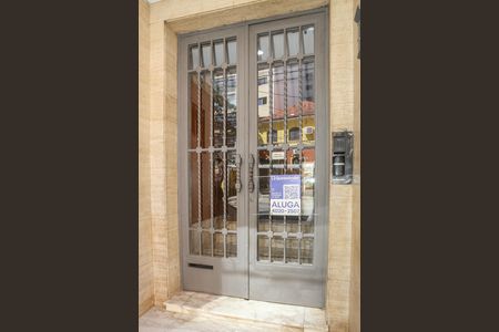 Apartamento para alugar com 70m², 2 quartos e sem vagaFachada