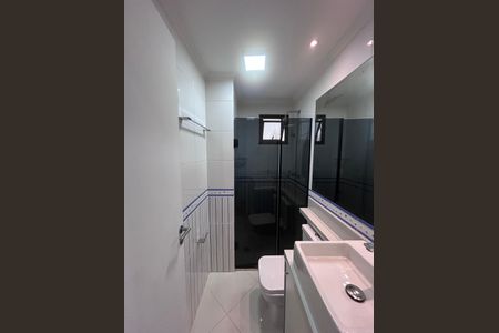 Apartamento para alugar com 77m², 2 quartos e 2 vagasBanheiro social 