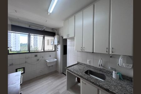 Apartamento para alugar com 77m², 2 quartos e 2 vagasCozinha 