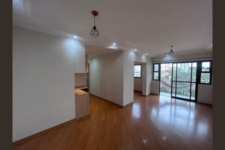 Apartamento para alugar com 77m², 2 quartos e 2 vagasSala de estar 