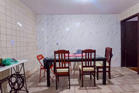 Casa à venda com 309m², 5 quartos e 2 vagas Casa à venda com 309m², 5 quartos e 2 vagasCozinha